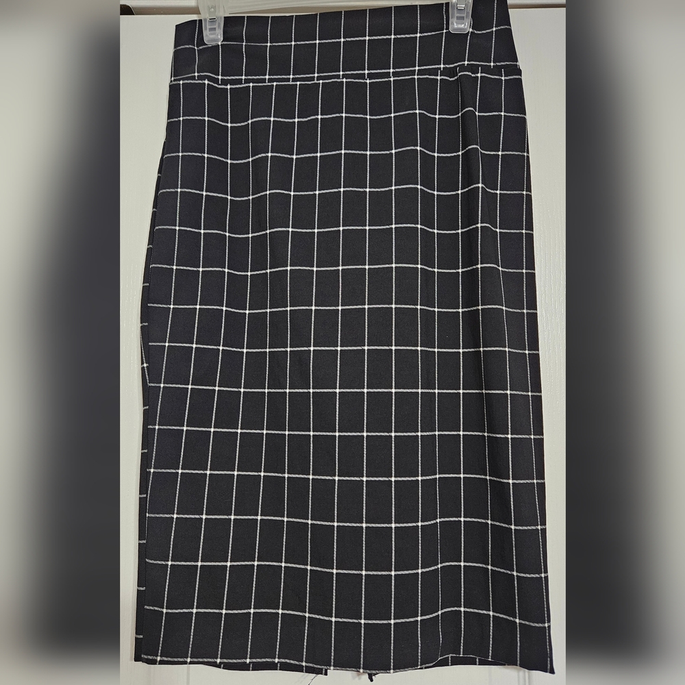 Black and White Grid Pencil Skirt Size M Women Skirt Spandex With Split